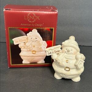 Lenox Holiday Decor “Snowman Covered Box” Handpainted Porcelain Trinket Box